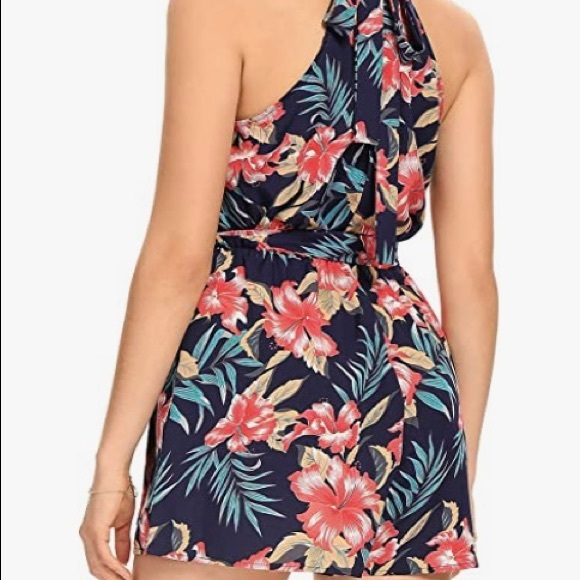 💋🌹BNWT SEXY SUMMER ROMPER/PLAYSUIT🌹💋SIZES MEDIUM, LARGE, X-LARGE💋🌹 - Picture 3 of 7